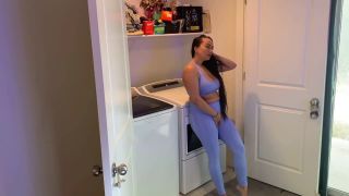 [Amateur] BIG TIT MILF GETS HORNY WHILE DOING THE LAUNDRY & FUCKS HER WASHING MACHINE-1