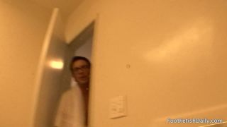 free porn clip 26 Holly Michaels Behind the Scenes - Sunday November 29th, 2020., tinder foot fetish on feet porn -9