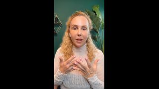 Holly Randall 0hgovhn8sxq5acenkq8h7 source-5