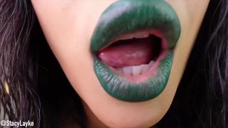 Stacy Layke - GREEN LIPS.-2