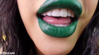 Stacy Layke - GREEN LIPS.-4