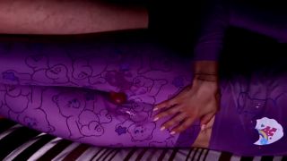 [[[WarAnLov.com] Porn Star Khloe Krush Giving Fan Lap Dance w_ Cumshot After Convention Day!] Obsessed girl tied to the bed getting exorcism by the priest Halloween] Obsessed girl tied to the bed getting exorcism by the priest Halloween-5