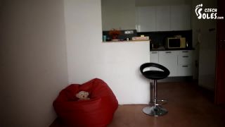Czech SolesBusinessman's Special Birthday Present (Feet, Foot Fetish, Foot Worship) - 1080p-2