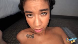 [ManoJob] Ameena Green Fitness Dick In Her Hands [06.20.25] [1080p]-7