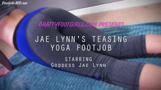 Jae Lynns sexy teasing Yoga Footjob – Bratty Foot Girls Foot!-0