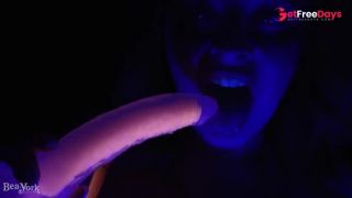 [GetFreeDays.com] Halloween Themed Black Light Neo Elite Glow in the Dark Dildo Unboxing and Test Ride Porn Clip October 2022-6