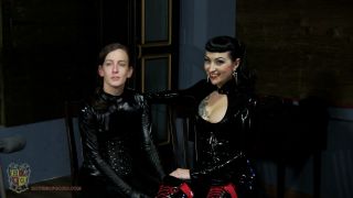 House of Gord19 02 08 Elise Graves & Lady Vi - Automated & Controlled (Interview)-8