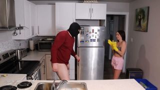 Paulina’S Palace Husband Turned Bitch (Femdom porn)-2