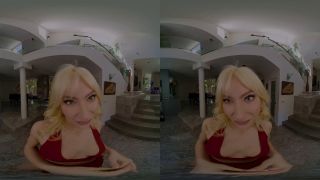Ivy Wolfe Explores Every Inch Of Your Body-2