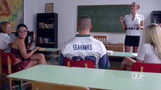 Christen Courtney, Angel Blade, Dolly Diore and Cathy Heaven Sexucation Hardcore Gangbang In The Classroom (Party)-2