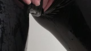 RubberVita WET LATEX RELAXING (mp4)-6
