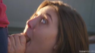 7148 Kiss Sister Issues-1
