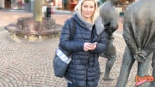 ffentlicher Orgasmus Mitten Im Stadtzentrum L Daddys Luder 1080p-5