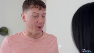 Femdom porn Sheena Ryder [MomWantsToBreed] Sheena Ryder Stepmom Is Ready For Breeding Season-1