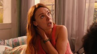 Laetitia Dosch, Christa Theret - Gaspard va au mariage (2017) HD 1080p - [Celebrity porn]-1