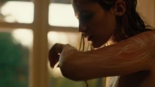 Laetitia Dosch, Christa Theret - Gaspard va au mariage (2017) HD 1080p - [Celebrity porn]-8