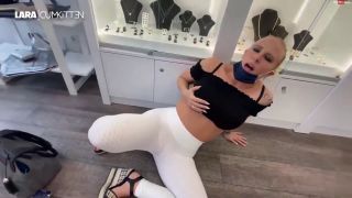 Cat - Coxx - Ferngesteuert durch die City..Public per App zum Dauer - Orgasmus 1080P - Mdh-8