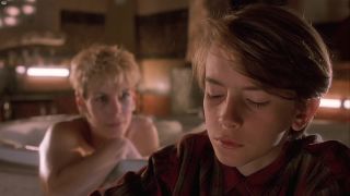 Jamie Lee Curtis Nude - Mother's Boys 1994 HD-2