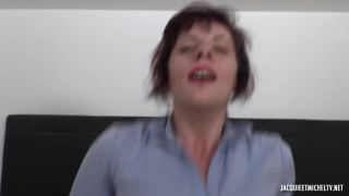 7130 Cindy, 25ans, de Charleroi, veut parfaire son experience-5