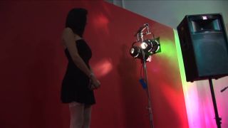 Hardcore Porn Romana Ryder Blindfolded And Fucked Like A Whore On The Floor- Skankery-5