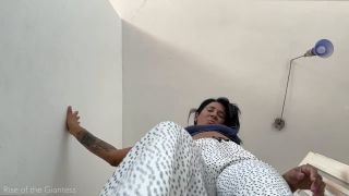 The Unstoppable Giantess Carolina Rise Of The Giantess (Fetish porn)-8