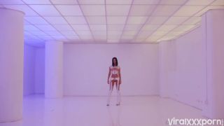 Rachel Cook Tease in Sheer White Outfit Must-Watch  Video video Rachel Cook-9