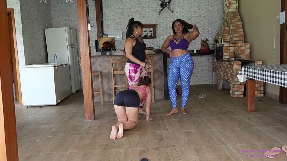 LICKING LATINAS FEET: "ARYA AND INARA - YOU DIDN'T CLEAN THE FLOOR AND IT'S YOUR FAULT!" (720 HD) (2025)