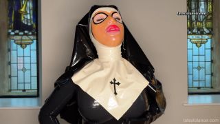 LatexLolaNoir - Latex nun Squirting in the Church.-2