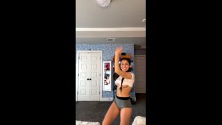 Violet Brandani H5BDyNWGAdnPltTfnsQizdFkXdTqmysT-4