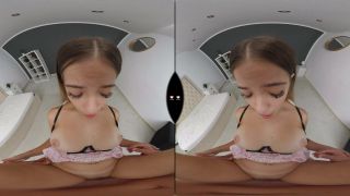 Personal Assistant Sandy Little 22-12-2025 - Pierced-8