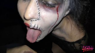 [K2S.CLUB] aische-pervers - In der Halloween Nacht am Parkplatz gefickt - FullHD 1080P-8