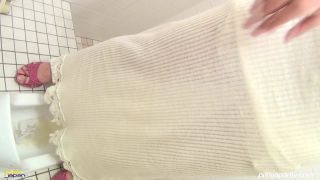 JUICY PEEPEE IN CLOSEUP Pjt_26341-3-Def-1 - (Webcam)-1