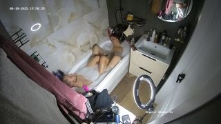 [K2S.CLUB] Voyeur-House - Shelby And Morlock Sex In The Bath 26.08.2025 - HD 720P-1