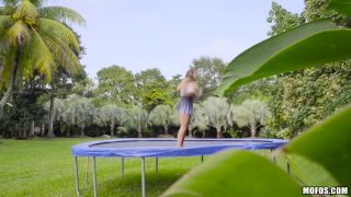 [Bambino] Big Tit Babe Twerks on Trampoline - May 12, 2017-0