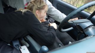 7927 Fucked 18 Year old Stranger in the Car and Cum in her Mouth-2