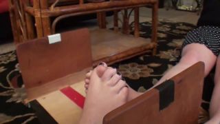 free video 11 little girl foot fetish Sweet Southern Feet - Draya and Wednesday body compare foot fight, sweet southern feet on feet porn-5