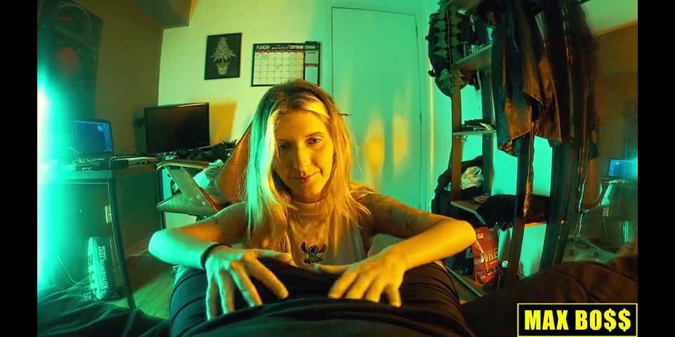 Pov Petite Blonde Loves Creampie
