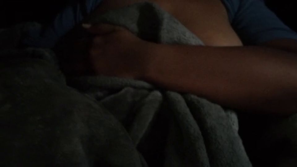 SimplyAmateur - Late night Solo fingering watching cum shot compilations