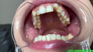 Take a Peek at Lunas Teeth femdom LaylasFuckingClips-3