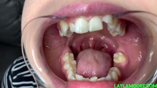 Take a Peek at Lunas Teeth femdom LaylasFuckingClips-8