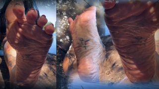 Mistress Raven FD - WORSHIP MY RIVER FEET - Goddess feet-2