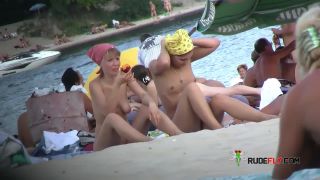 Nudist beach brings the best out of two hot teens  2-2