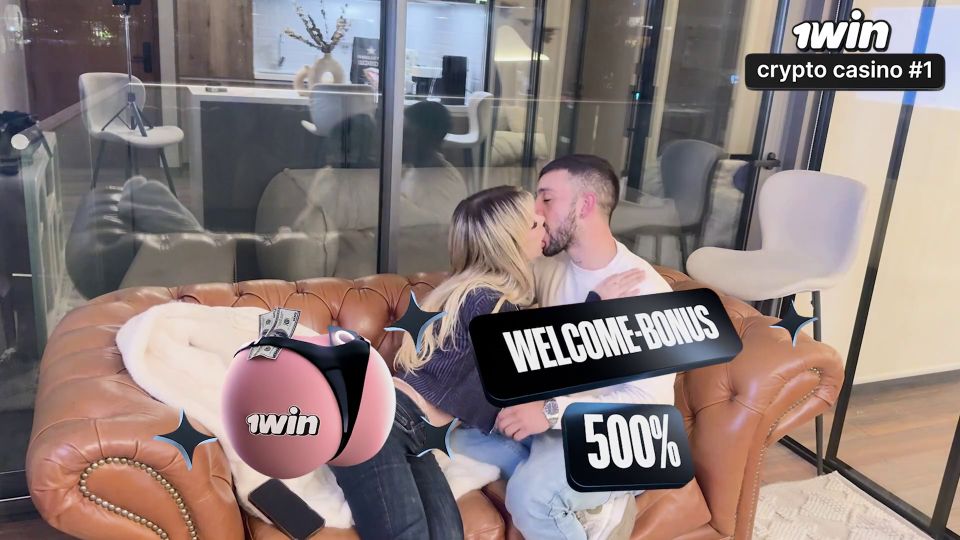 6293 Was On Live And Ended Up Having Sex With Her Fan