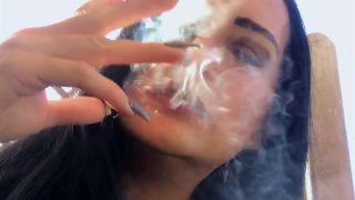 Lady Amira - Smoking In The Morning - Smoking-2
