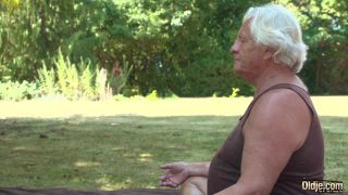 Old & Young – Amaris | teens | teen-1
