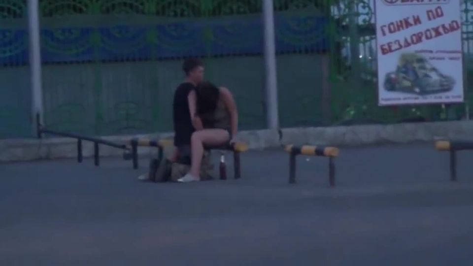 Russian_Girl_Drunk_with_Boyfriend