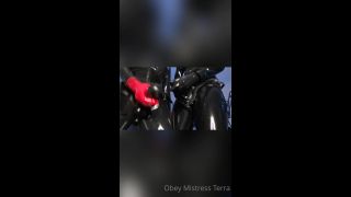 Mistress Terra - obeymistressterra ObeymistressterraGet your dildo out and fuck your ass and imagine your are getting fucked by Mistress and Z - 22-01-2021 - SiteRip-9