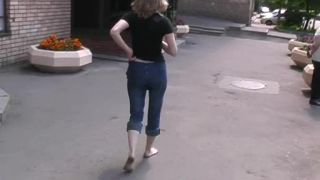 Bare Feet In The City Video – Alenka 2006-03-23 foot -6