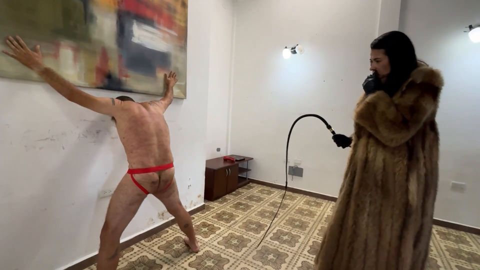 Latin Beauties in High Heels - YFYE Bullwhipped by the Venus in Furs 2 by Kali.