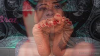 Mila P aka milaap - 09-13-2024 OnlyFans Video - Drone For Feet Look at you video hardcore Mila P-6